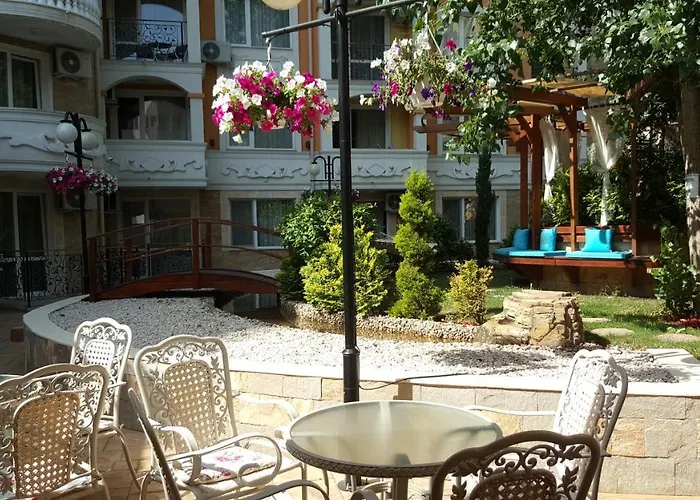 суит хоумс 3 *